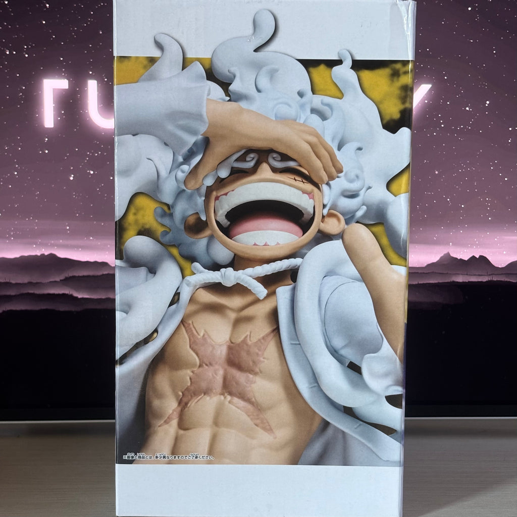 Figurine One Piece – Monkey D. Luffy Gear 5 – Grandista 27 cm