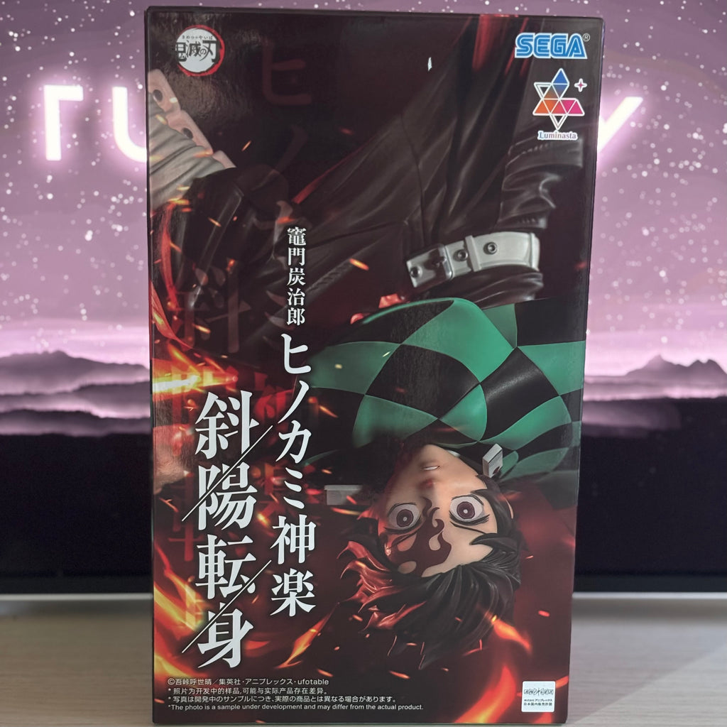 Figurine Demon Slayer – Tanjiro Kamado Hinokami Kagura – Luminasta – 27 cm